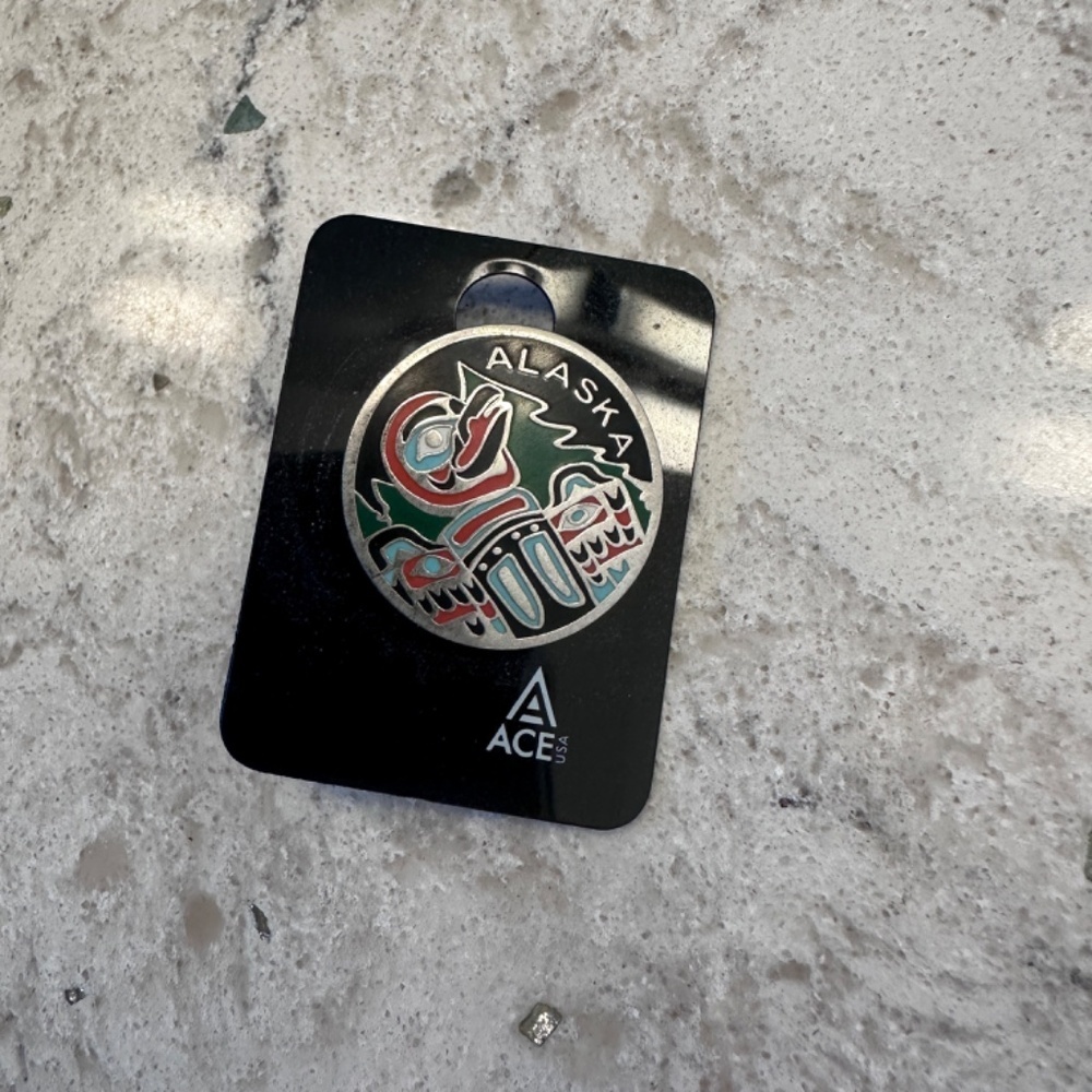 Alaska‎ Pin - Picture 4 of 4